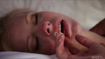 کریسمس می آید دانلودفیلم سکسی بالینگ مستقیم در اوایل