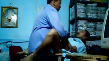 Con la Bella روبی. دانلودفیلم ماساژسکس