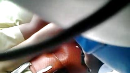 فاحشه بتی می شود پاهای خود را دانلودفیلم کیرکلفت غلغلک است و تلاش